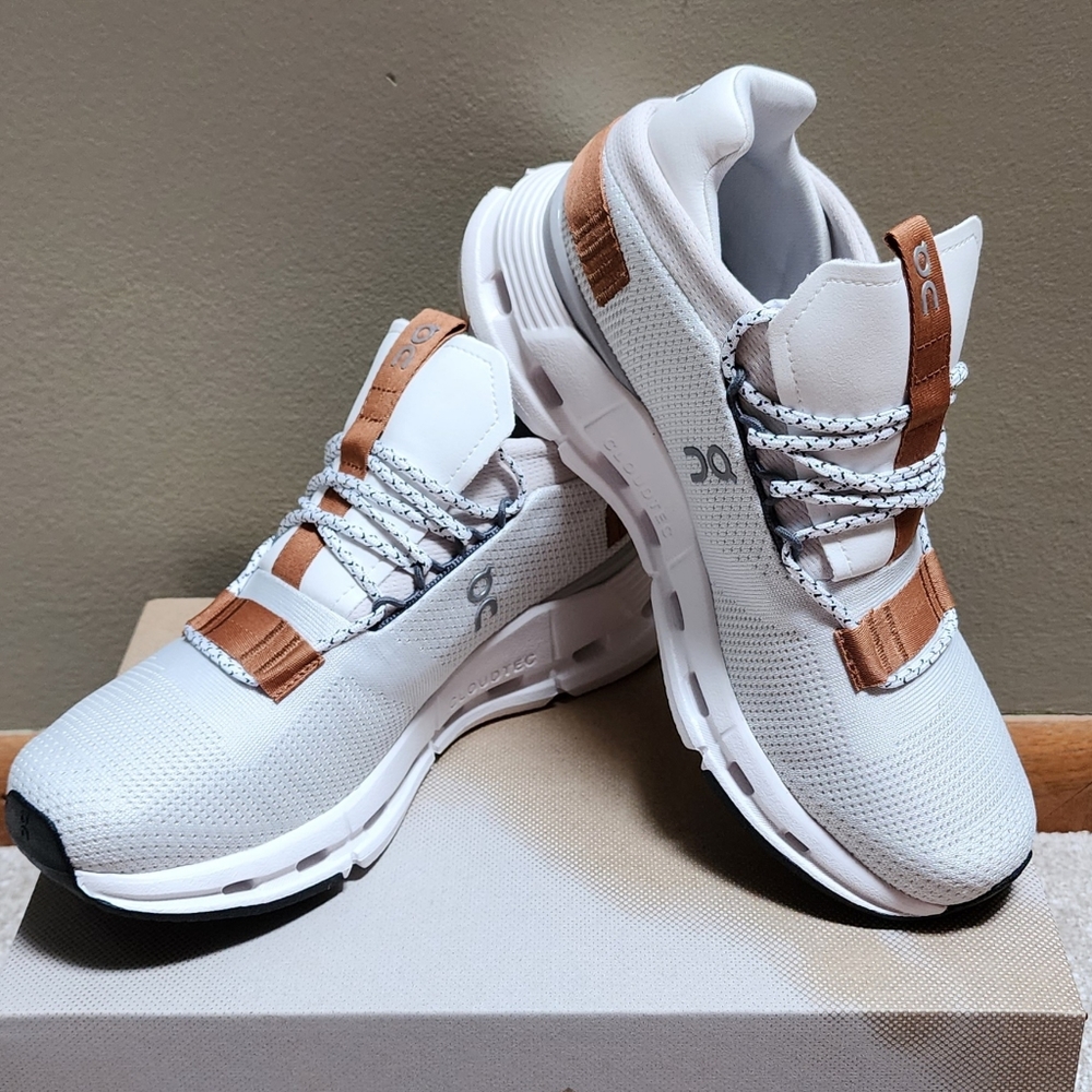 On Cloud Cloudnova, women's 7 NEW